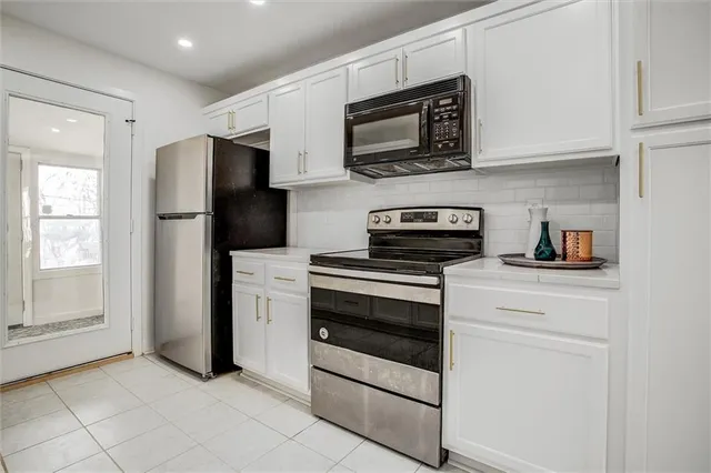 $235,000 | 537 Ann Avenue, Kansas City, KS 66101