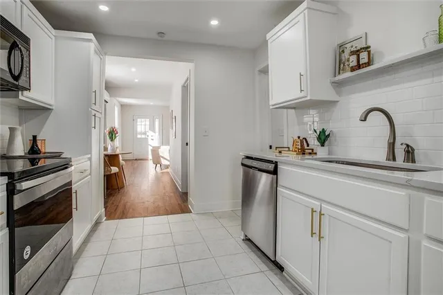 $235,000 | 537 Ann Avenue, Kansas City, KS 66101