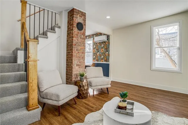 $235,000 | 537 Ann Avenue, Kansas City, KS 66101