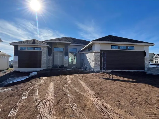 $1,789,500 | 12605 West 170th Street, Overland Park, KS 66221