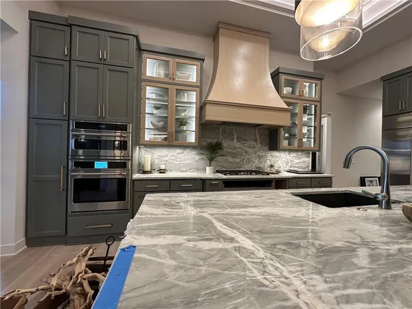 $1,850,000 | 12605 West 170th Street, Overland Park, KS 66221