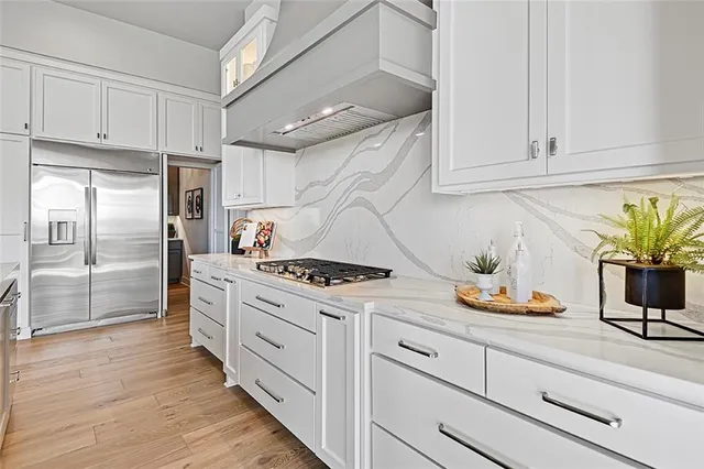 $1,698,500 | 12605 West 170th Street, Overland Park, KS 66221