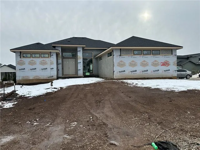 $1,698,500 | 12605 West 170th Street, Overland Park, KS 66221