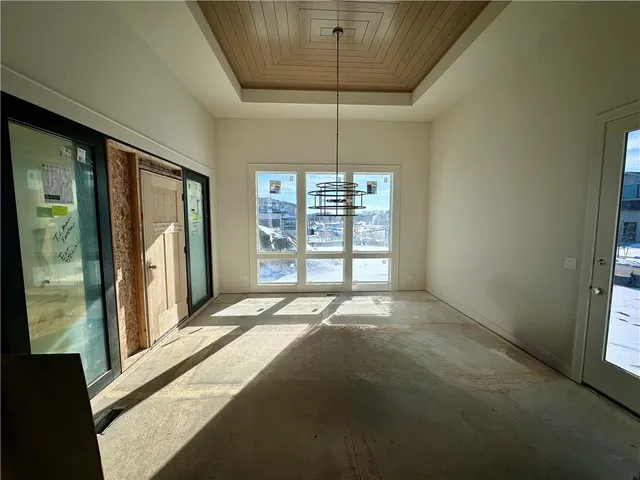 $1,789,500 | 12605 West 170th Street, Overland Park, KS 66221