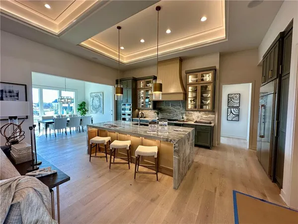 $1,850,000 | 12605 West 170th Street, Overland Park, KS 66221