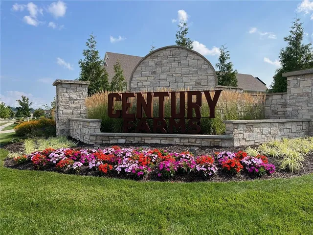 $1,789,500 | 12605 West 170th Street, Overland Park, KS 66221