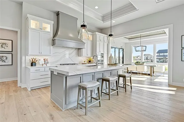 $1,698,500 | 12605 West 170th Street, Overland Park, KS 66221