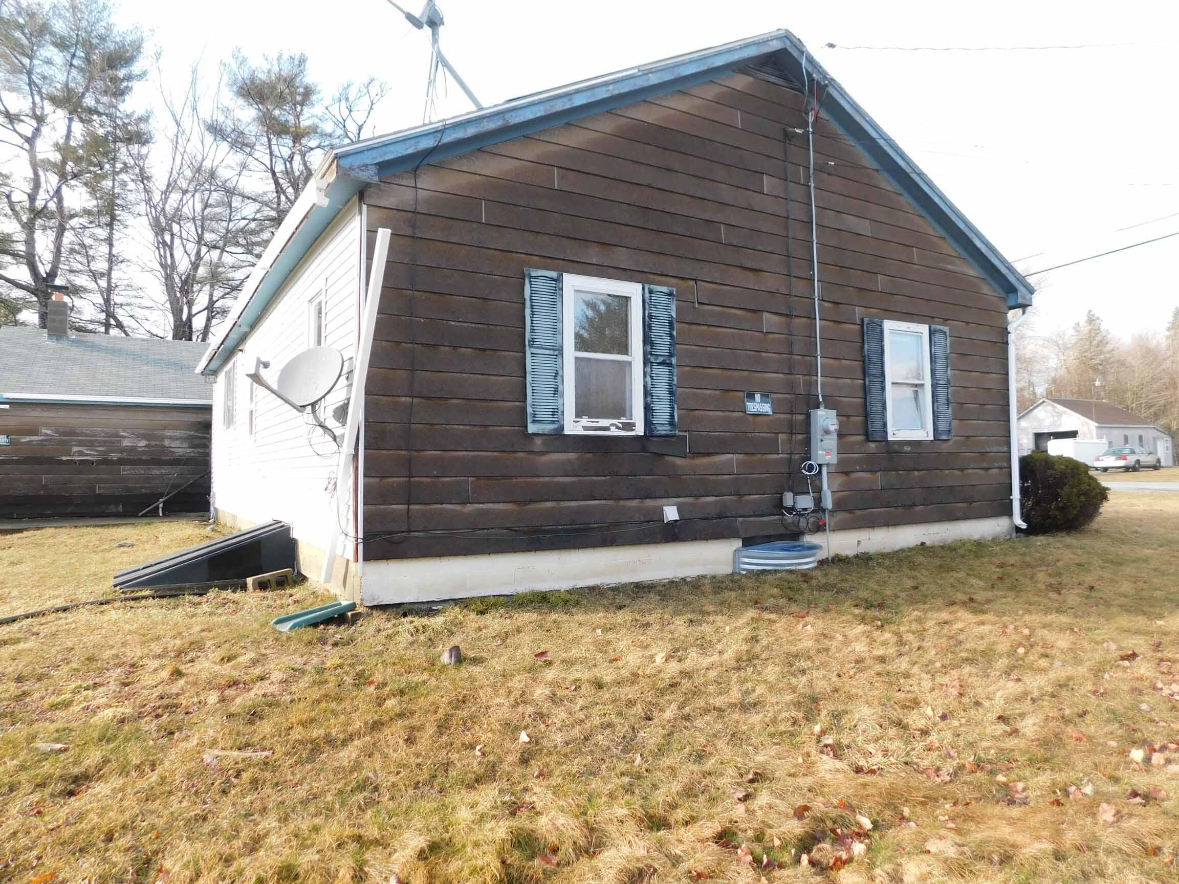 985 Main Road Eddington, ME 04428 - Photo 7 of 22 DSCN7034