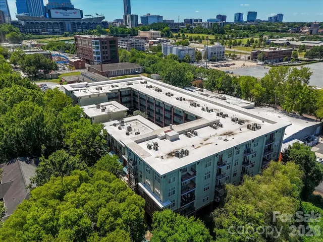 $335,000 | 1101 West 1st Street, Unit 302, Charlotte, NC 28202