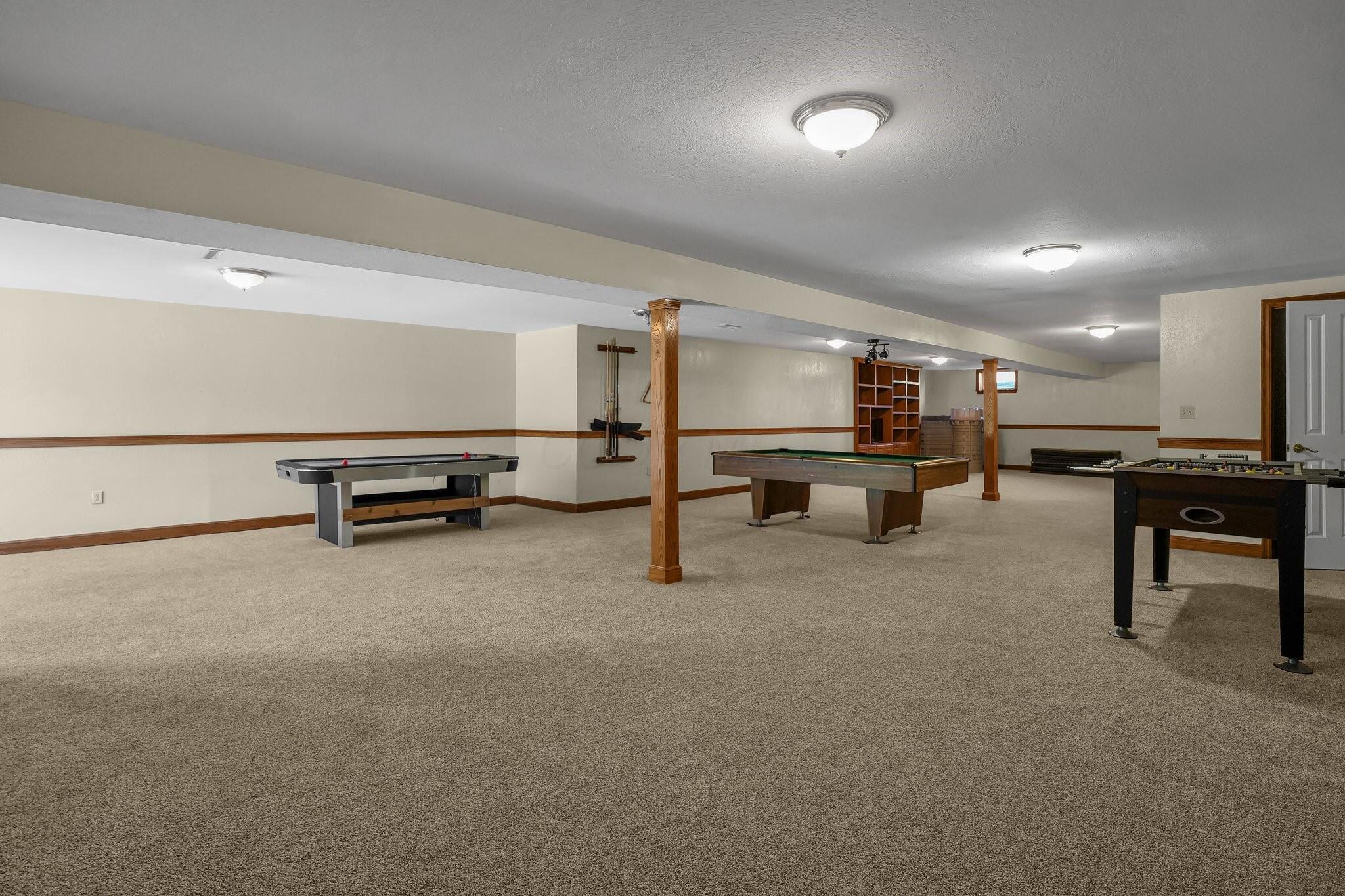 2025 Grewell Road London, OH 43140 - Photo 33 of 35 Can easily turn large basement into media room, or game room