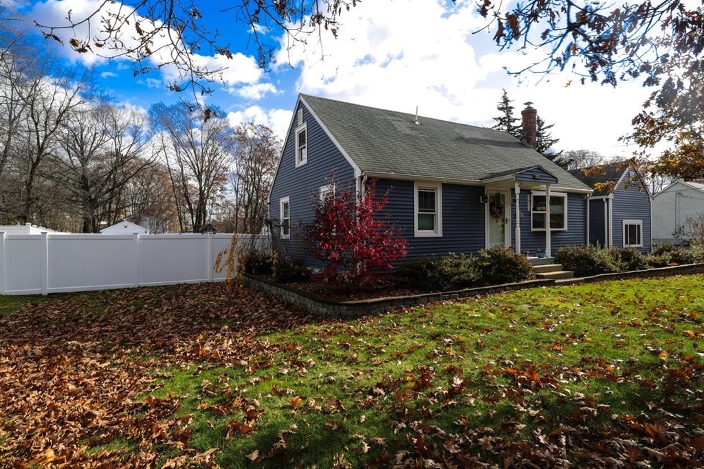 110 Concord Road Billerica, MA 01821 - Photo 4 of 39