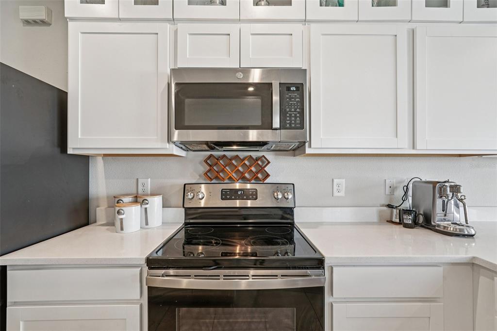 14229 Crimson Avenue Lakewood Ranch, FL 34211 - Photo 8 of 30