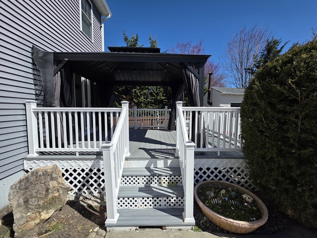 229 Concord Street Fall River, MA 02723 - Photo 31 of 40