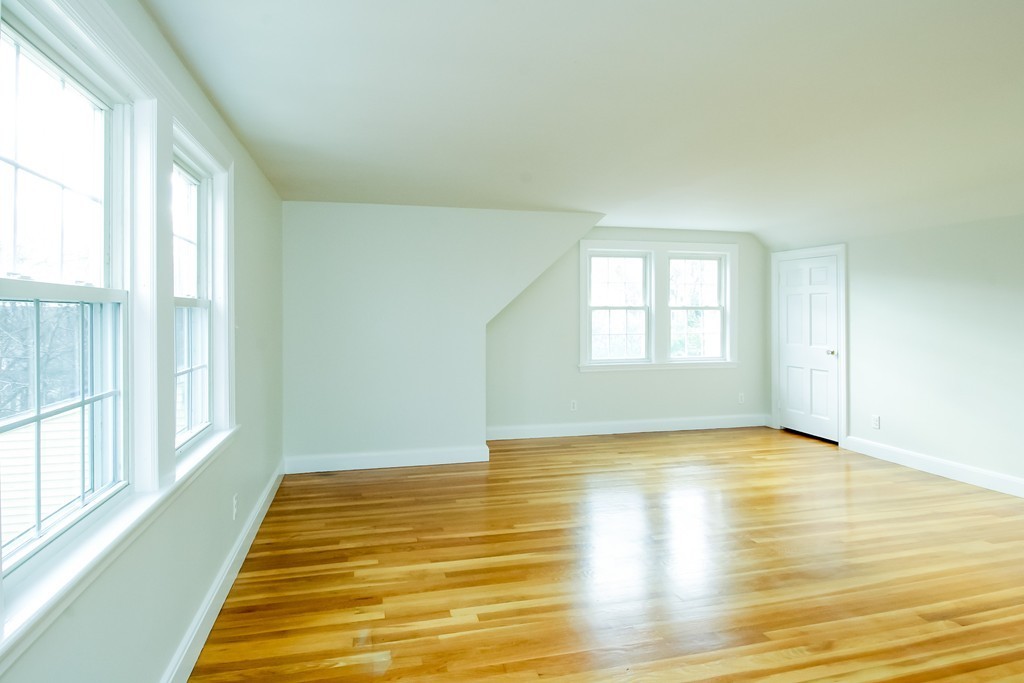 28 Seneca Road Winchester, MA 01890 - Photo 14 of 27 Gallery Image 14