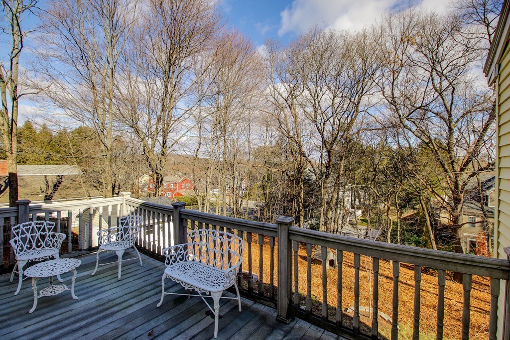 28 Seneca Road Winchester, MA 01890 - Photo 24 of 27 Gallery Image 24