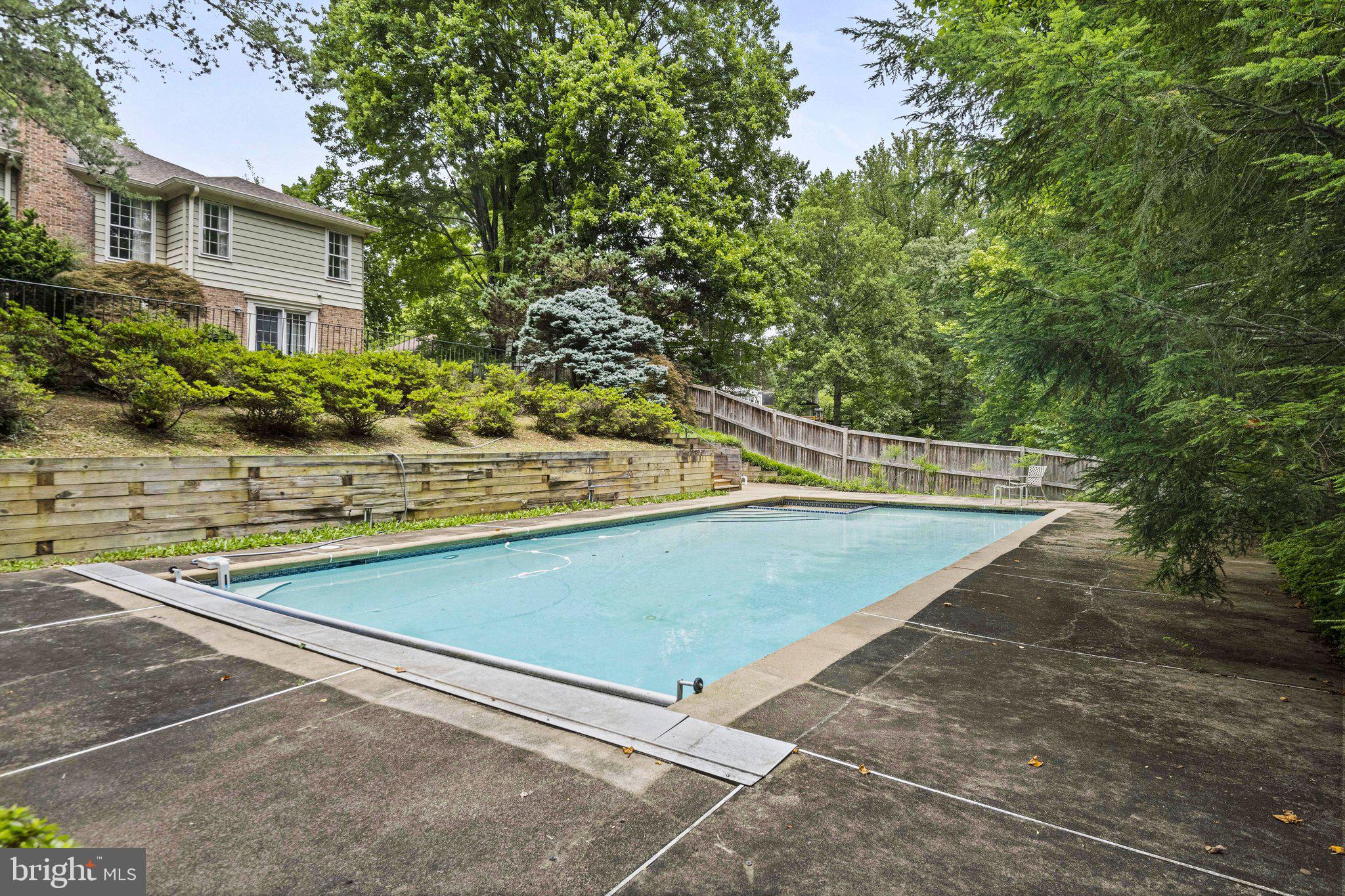 712 Ridge Drive McLean, VA 22101 - Photo 9 of 16