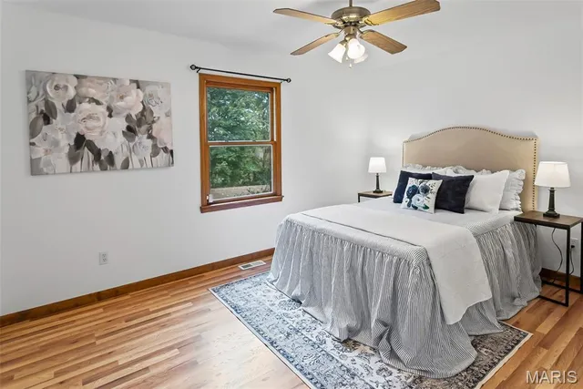 $410,000 | 4988 White Deer Lane, Brighton, IL 62012