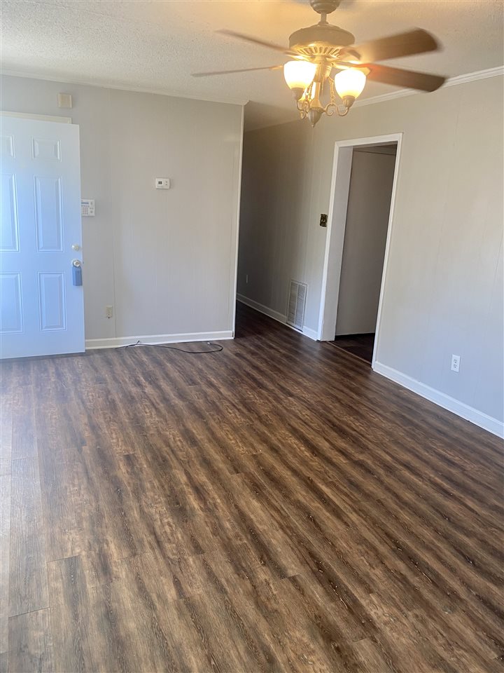 785 Ridgedale Drive Spartanburg, SC 29306 - Photo 3 of 20 Gallery Image 3