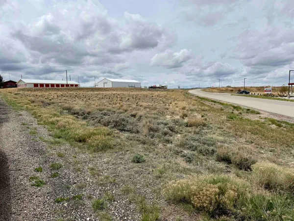 $139,000 | West Bridge Street, Saratoga, WY 82331