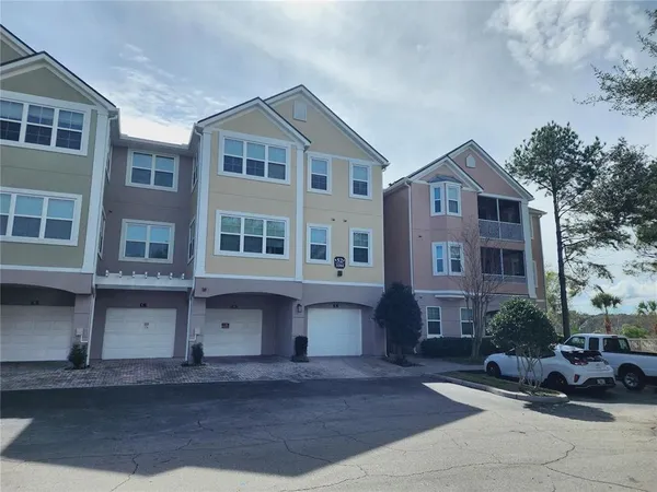 $1,500 | 3384 Corona Village Way, Unit 306, Orlando, FL 32835