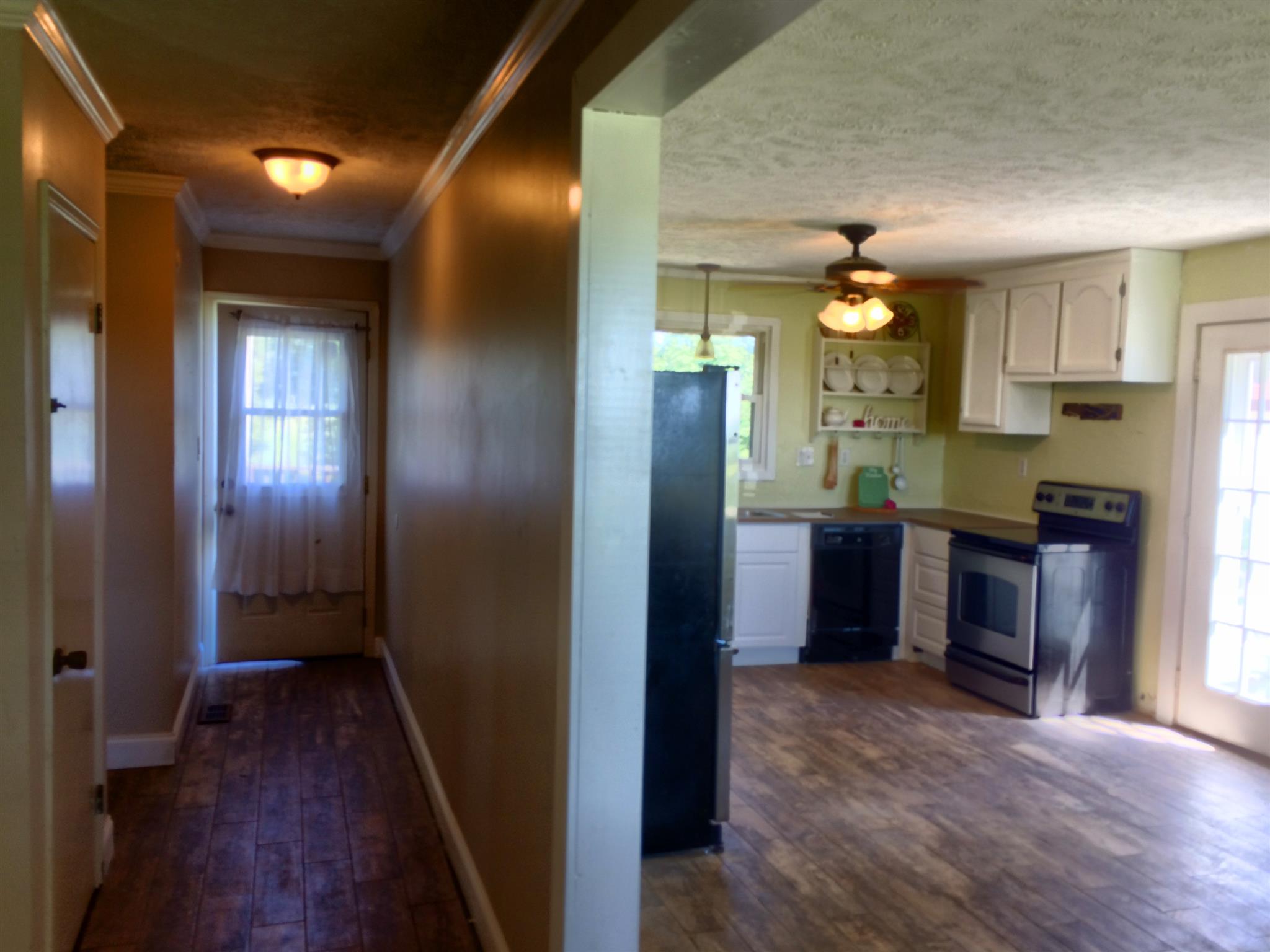 3525 Rossview Road Clarksville, TN 37043 - Photo 15 of 18 a view of a kitchen from the hallway