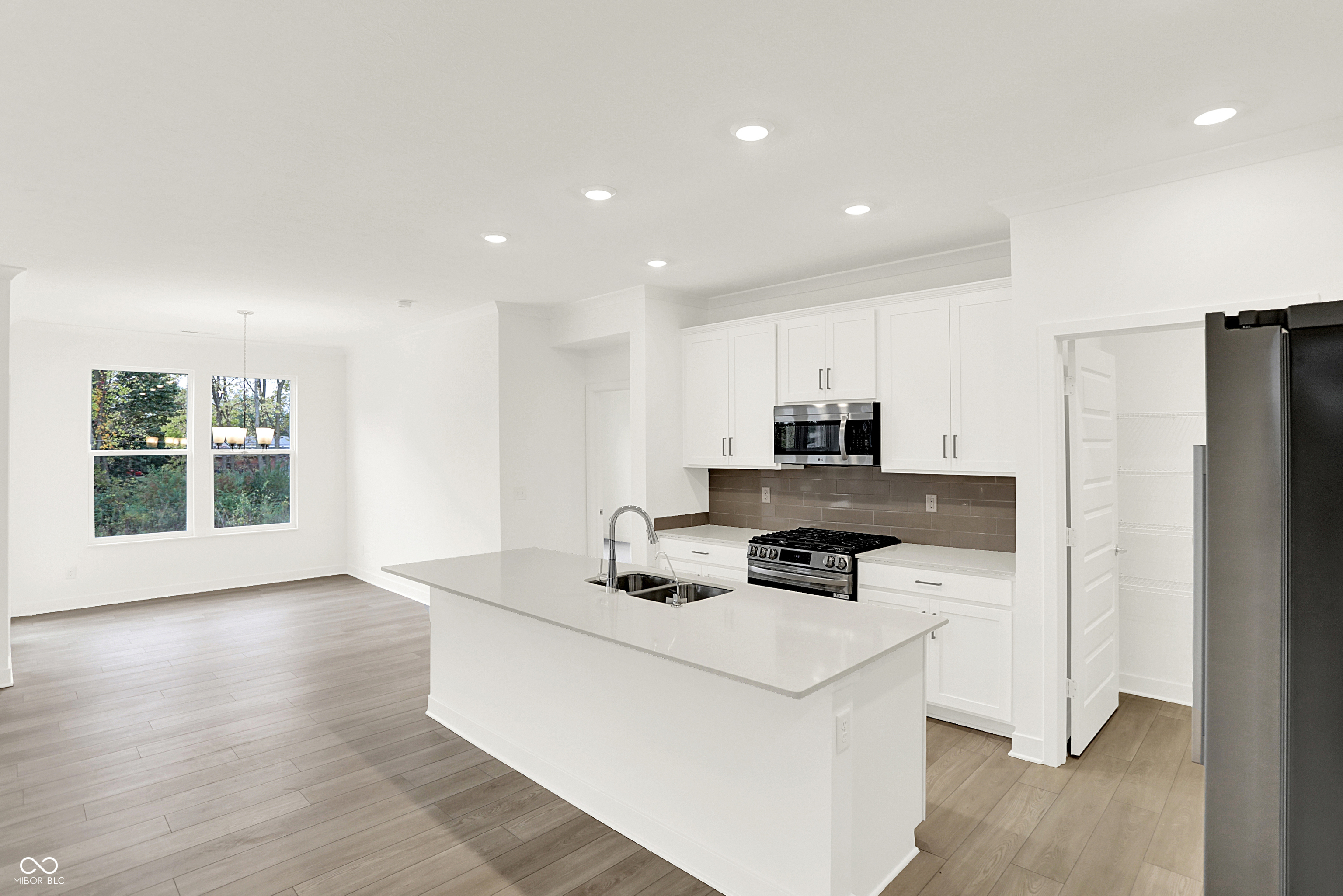 5351 Nettleton Way Avon, IN 46123 - Photo 16 of 37