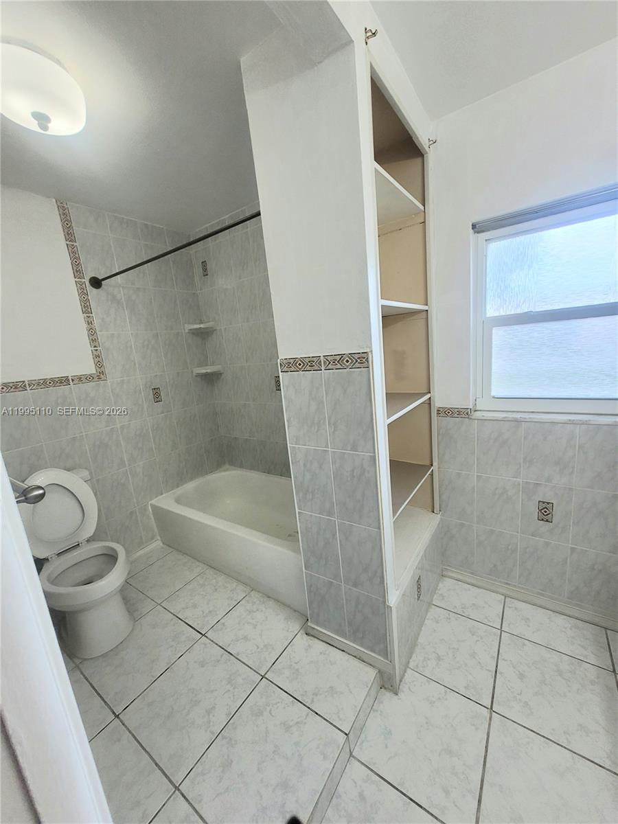 22028 Acapulco Court Boca Raton, FL 33428 - Photo 16 of 34