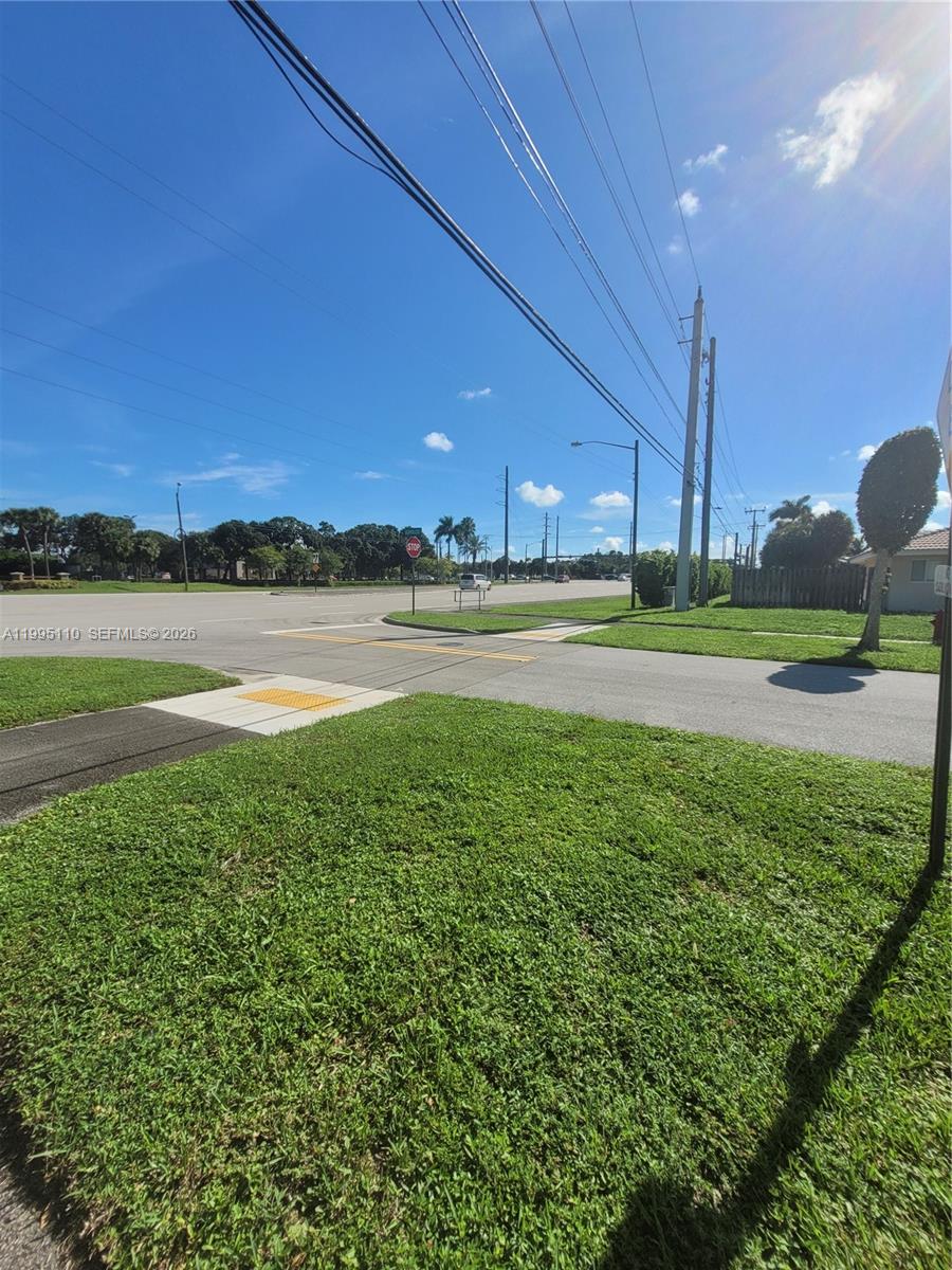 22028 Acapulco Court Boca Raton, FL 33428 - Photo 3 of 34