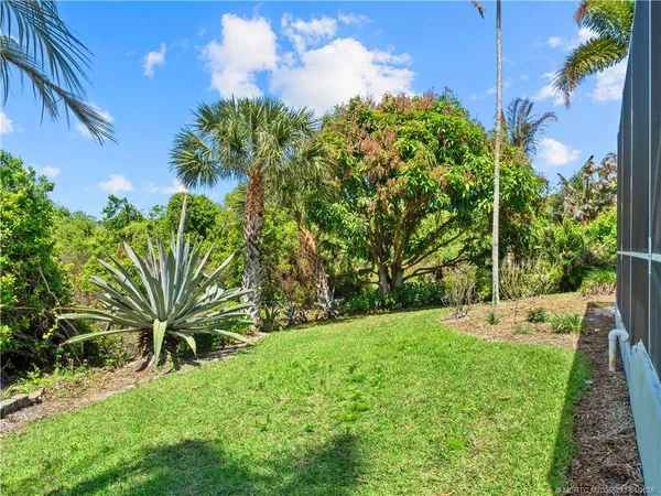 $950,000 | 5513 Southeast Forest Glade Trail, Hobe Sound, FL 33455