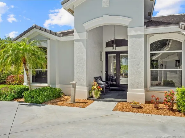 $950,000 | 5513 Southeast Forest Glade Trail, Hobe Sound, FL 33455