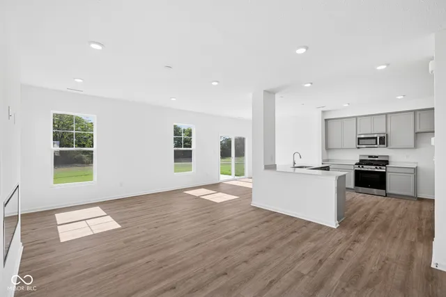 $333,990 | 12617 Morning Rdg Way, Unit 1801, Noblesville, IN 46060