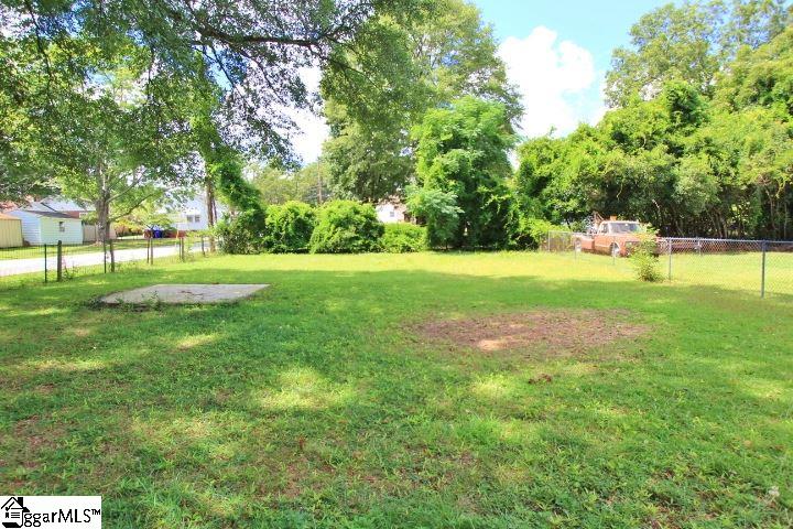 101 Ridgeway Drive Greenville, SC 29607 - Photo 25 of 27