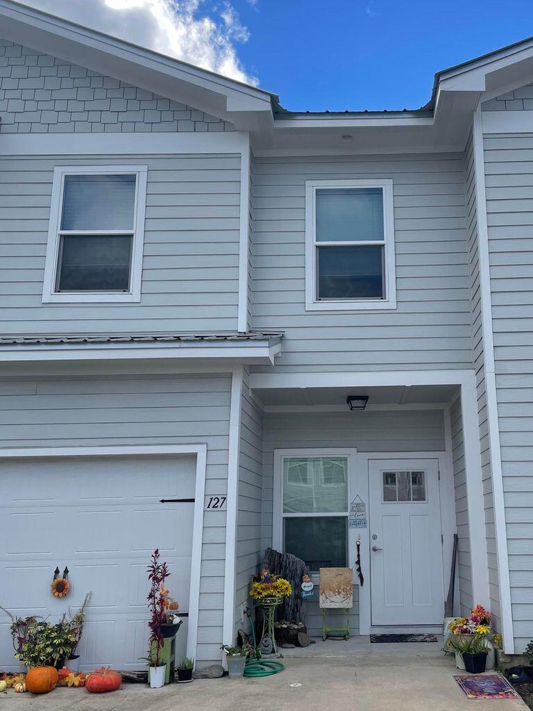 127 North Sand Palm Road Freeport, FL 32439 - Photo 1 of 14 Gallery Image 1