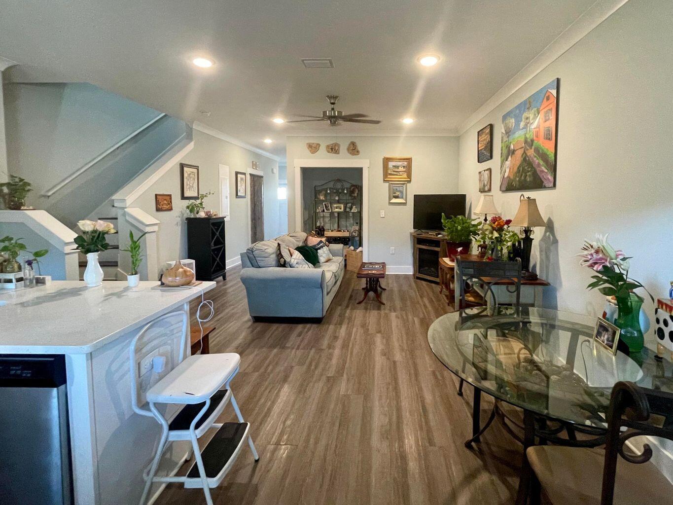 127 North Sand Palm Road Freeport, FL 32439 - Photo 7 of 14 Gallery Image 7