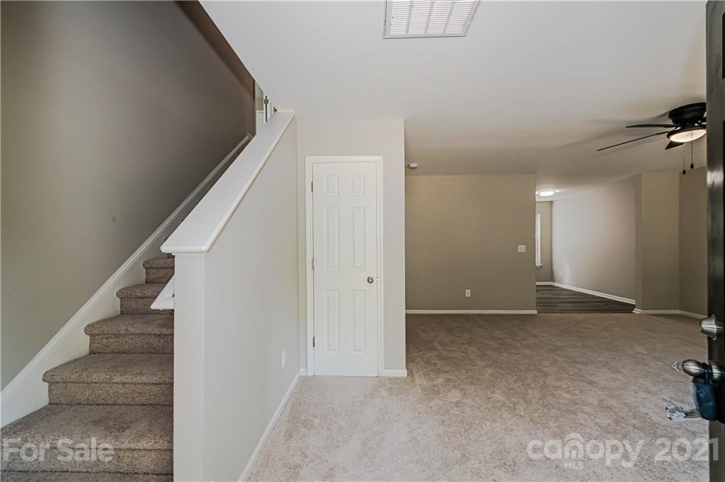 722 West Craighead Road Charlotte, NC 28206 - Photo 2 of 29 Gallery Image 2
