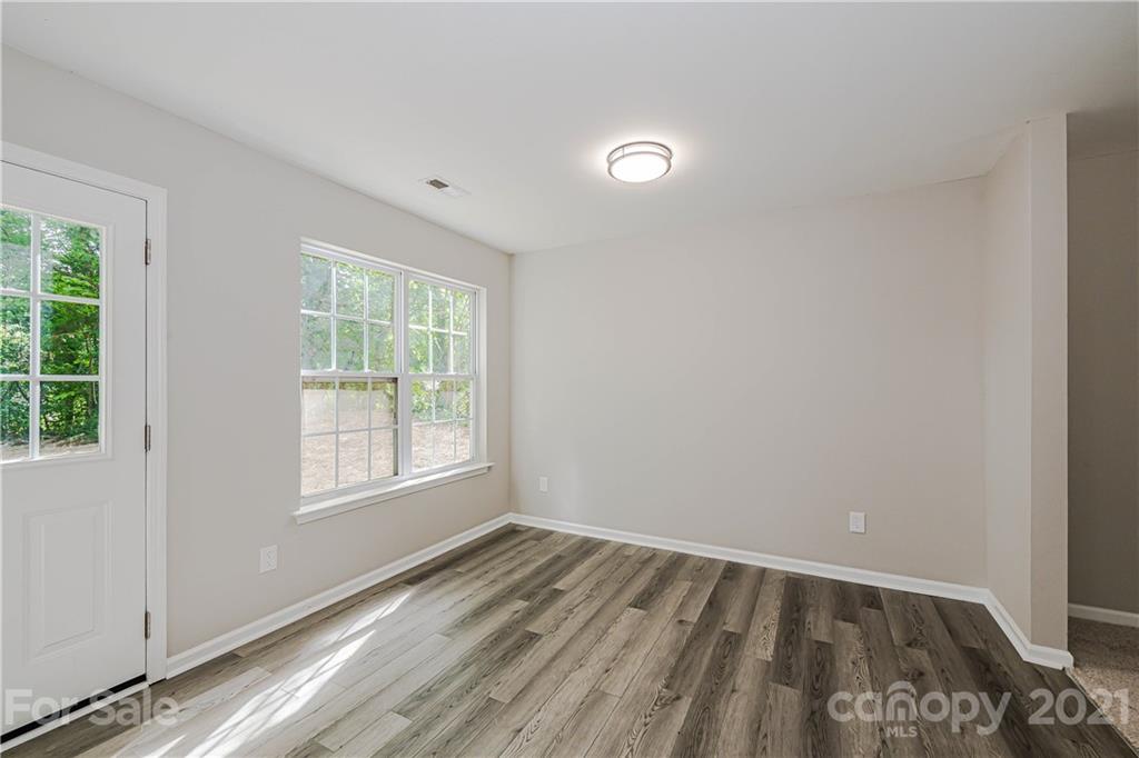 722 West Craighead Road Charlotte, NC 28206 - Photo 12 of 29 Gallery Image 12