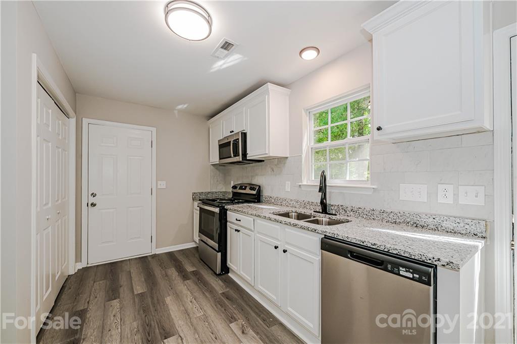 722 West Craighead Road Charlotte, NC 28206 - Photo 8 of 29 Gallery Image 8