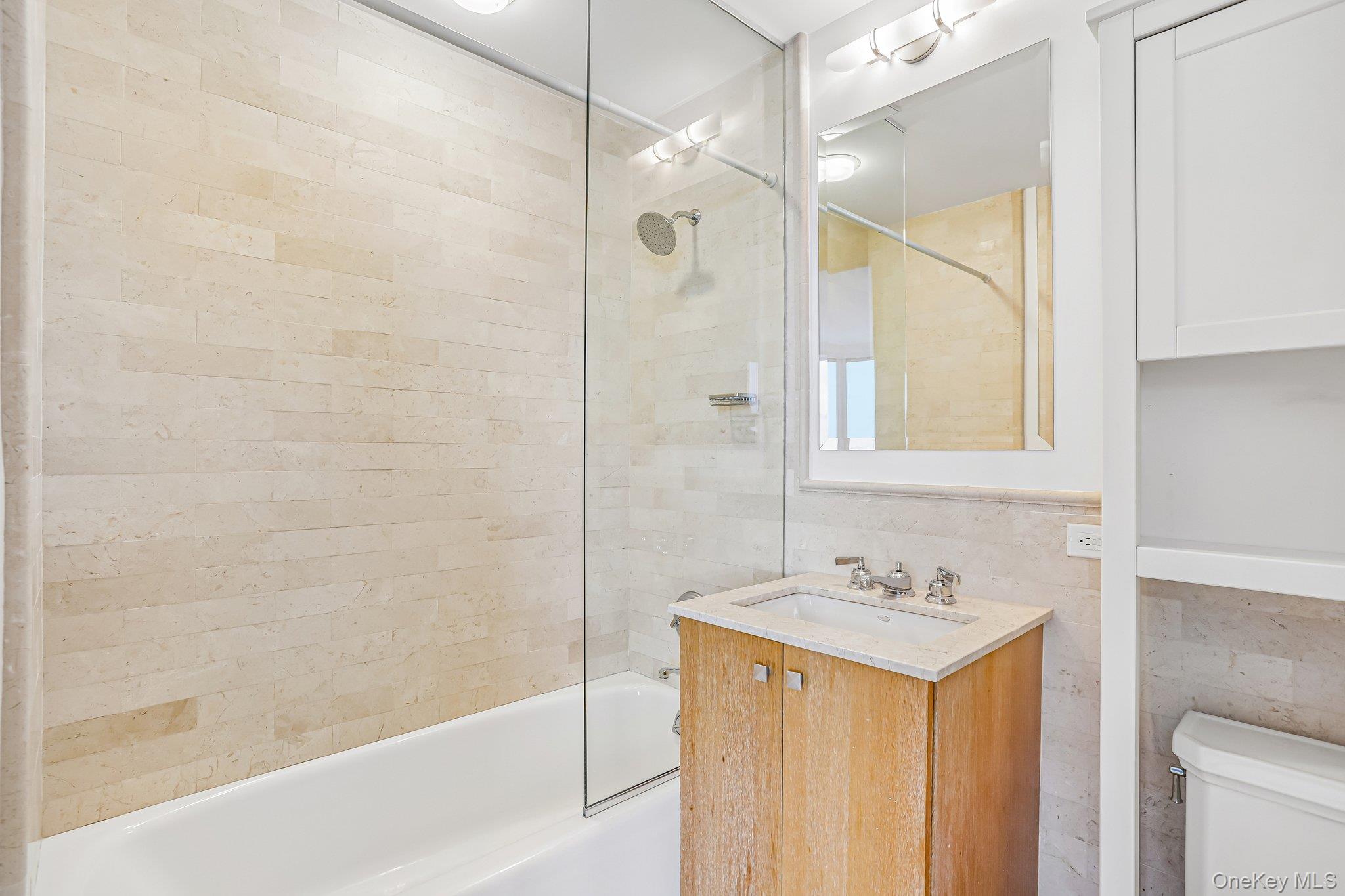1 Renaissance Square, Unit 25G White Plains, NY 10601 - Photo 17 of 22 Third Bathroom