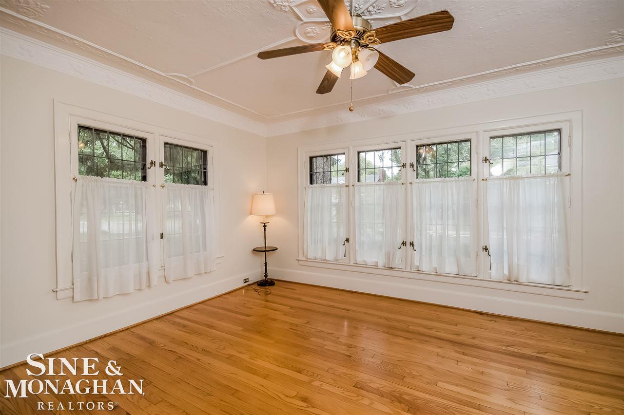 1035 Bishop Road Grosse Pointe Park, MI 48230 - Photo 19 of 62
