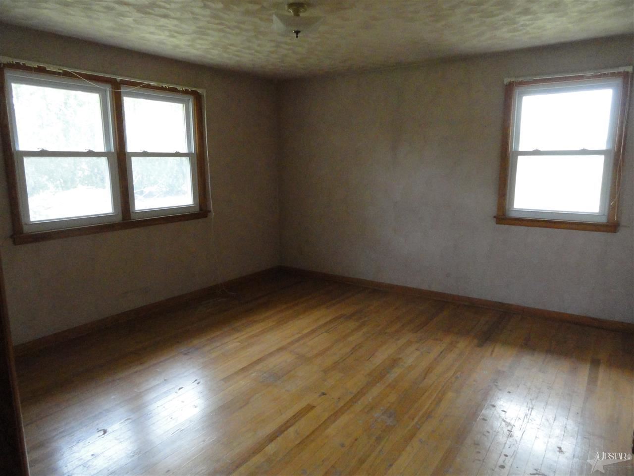 8222 Northwest Winchester Road Decatur, IN 46733 - Photo 16 of 20