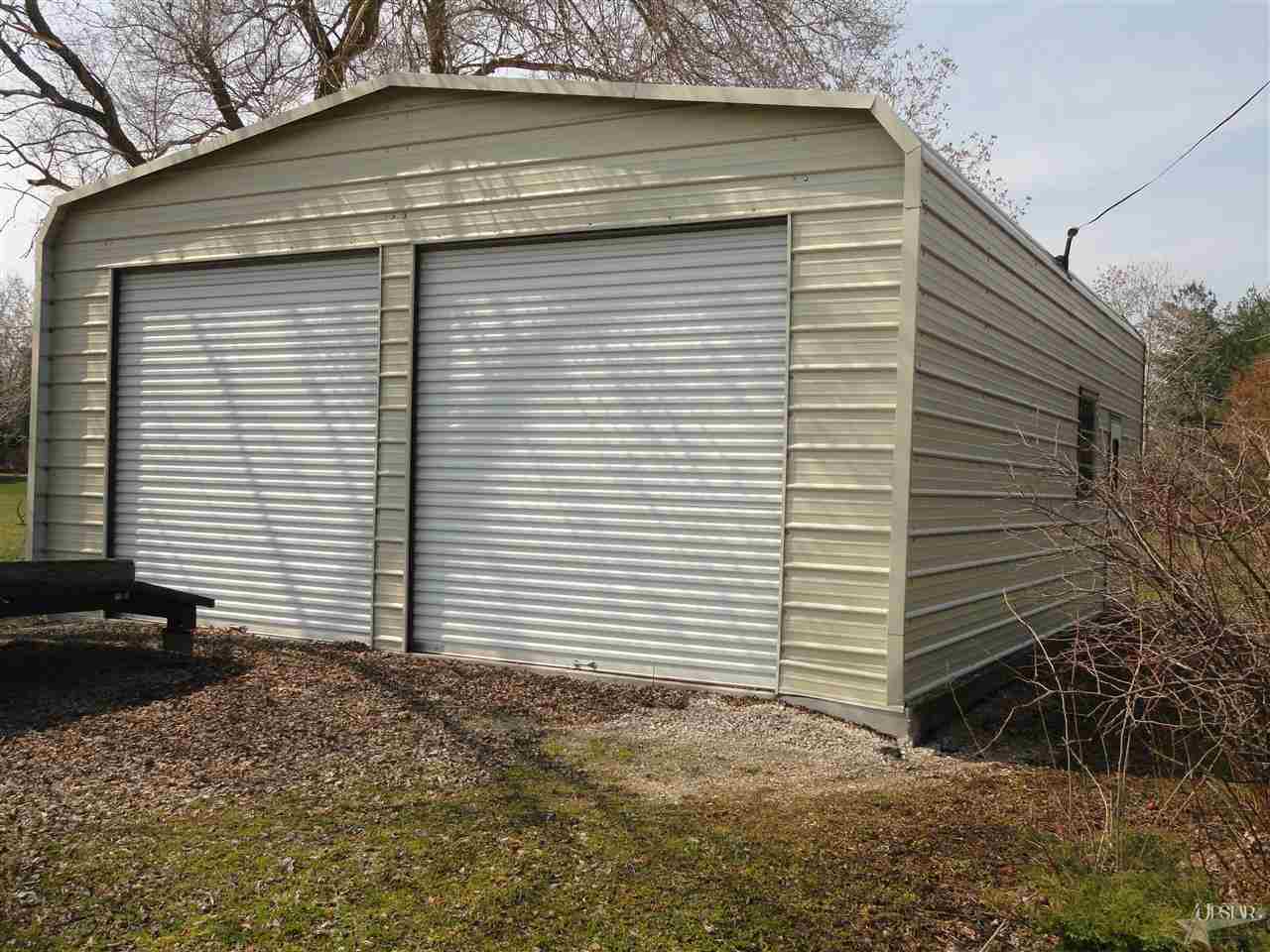 8222 Northwest Winchester Road Decatur, IN 46733 - Photo 4 of 20