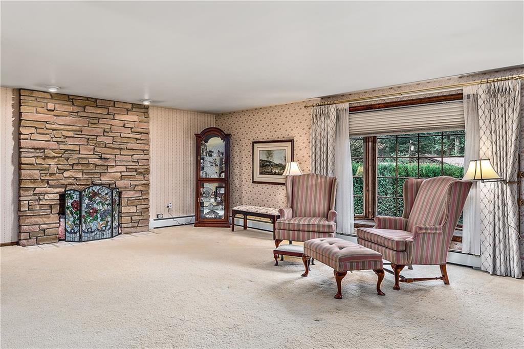 443 Belmont Road Butler, PA 16001 - Photo 13 of 25 Gallery Image 13