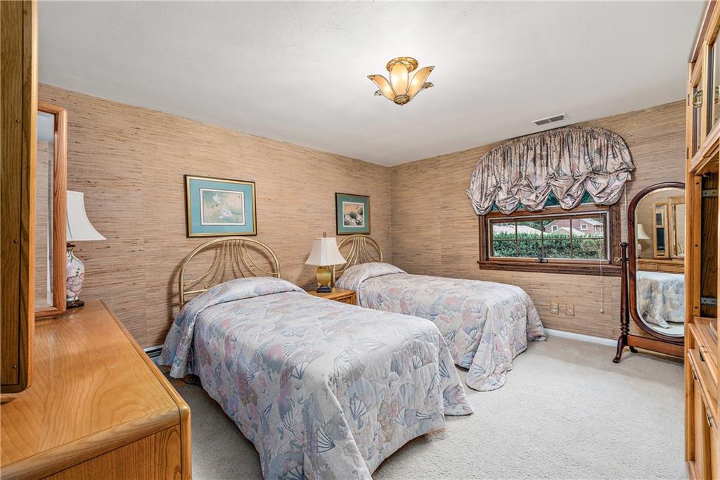 443 Belmont Road Butler, PA 16001 - Photo 16 of 25 Gallery Image 16