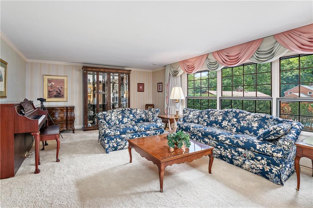 443 Belmont Road Butler, PA 16001 - Photo 8 of 25 Gallery Image 8