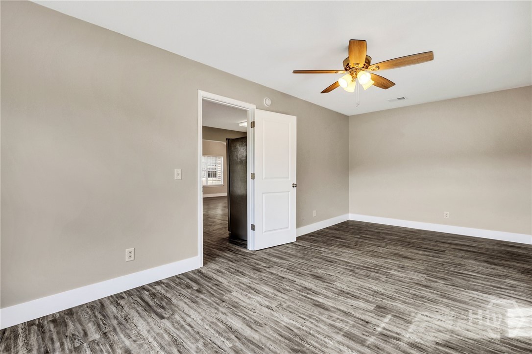 305 Rushing Street Richmond Hill, GA 31324 - Photo 10 of 31