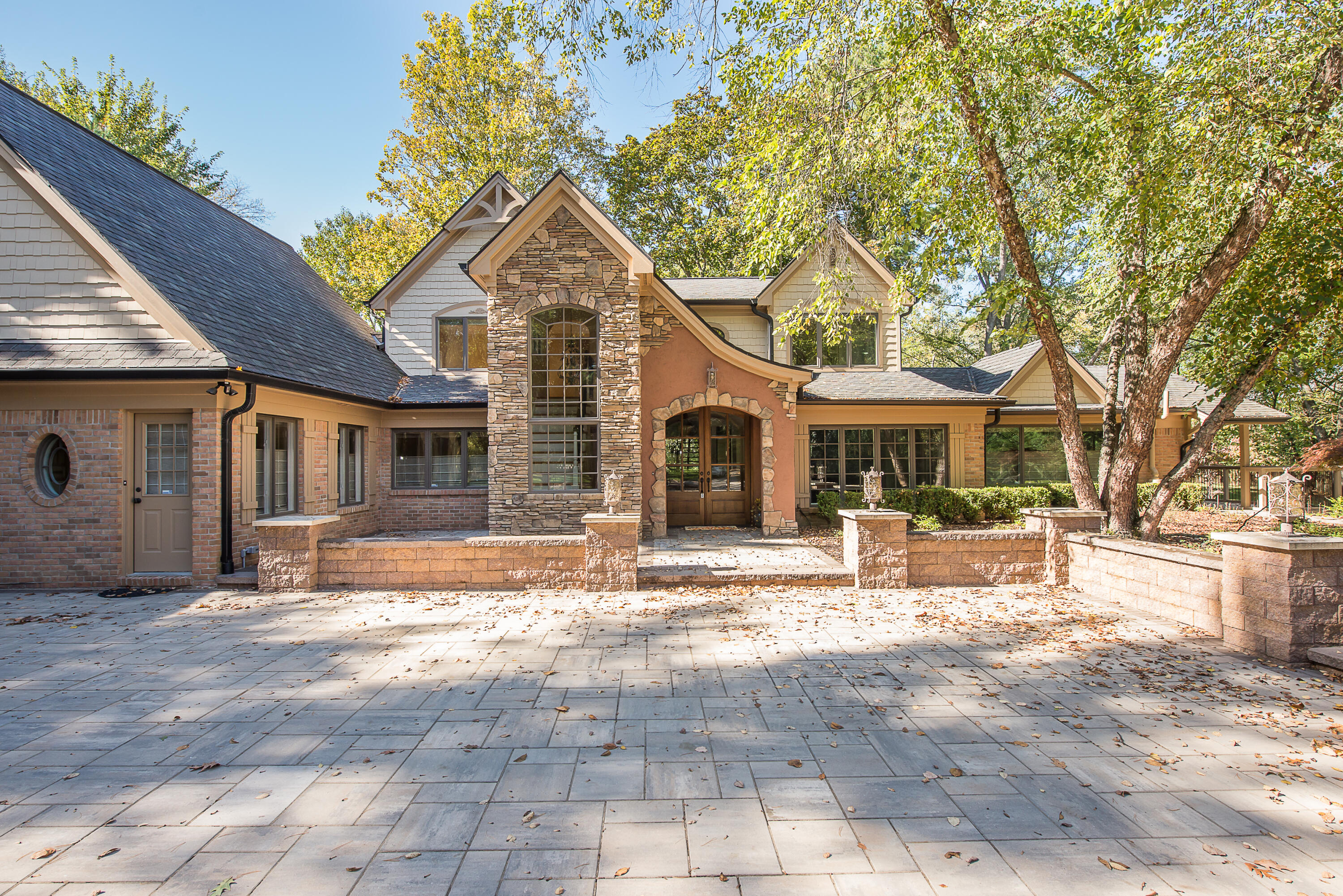 2891 Gale Road Ann Arbor, MI 48105 - Photo 3 of 48 DSC_1010