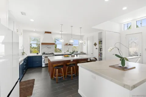 $1,937,500 | 28455 Meadow Mesa Lane, Escondido, CA 92026