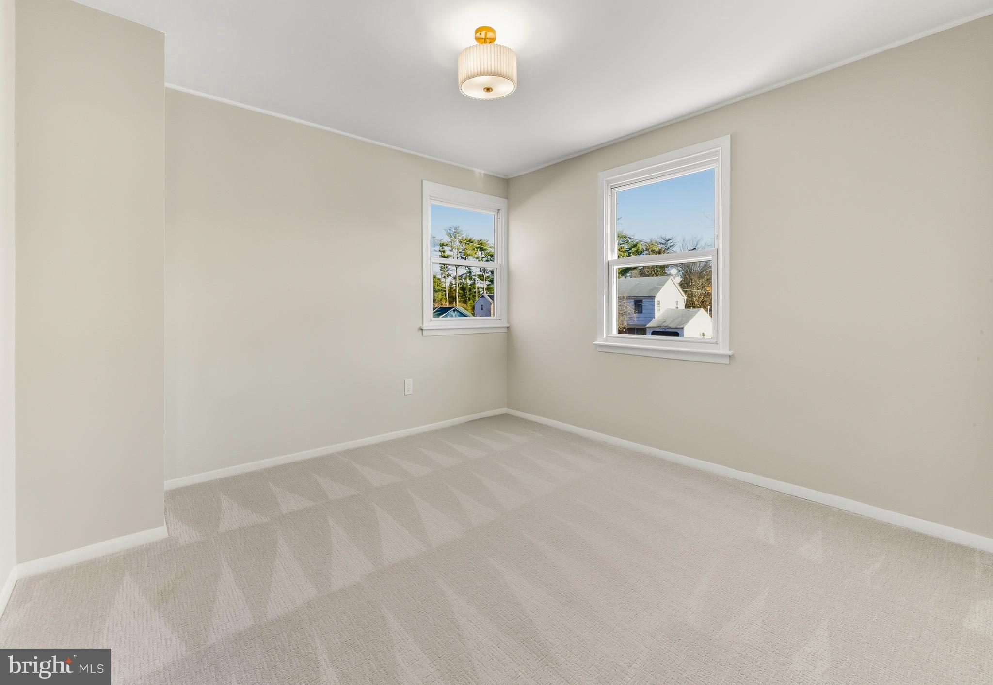 53 Spindletop Lane Willingboro, NJ 08046 - Photo 16 of 22 an empty room with windows