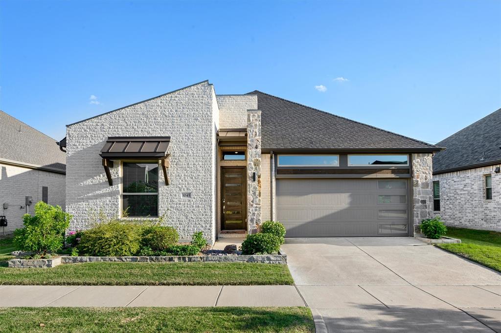This home boasts fantastic curb appeal, presenting a welcoming and attractive exterior that makes a lasting first impression.