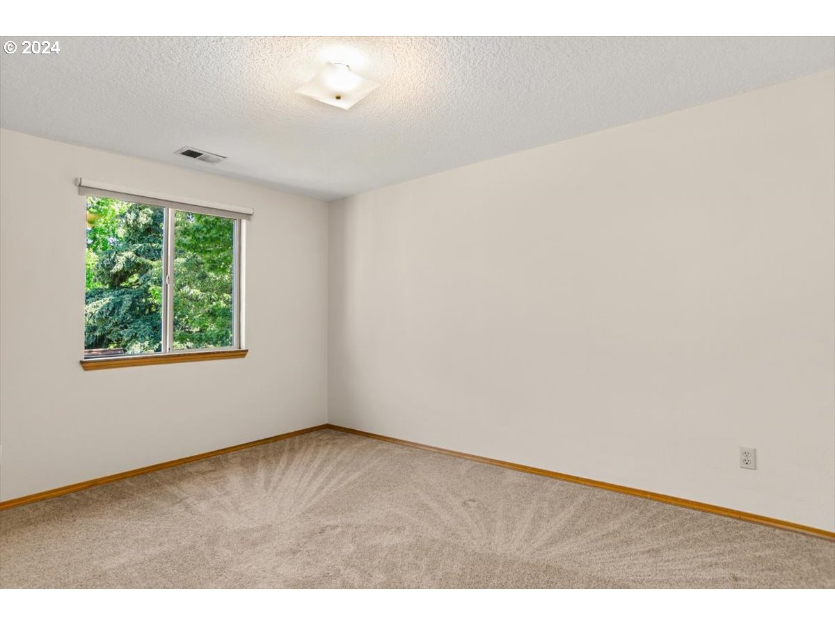 13175 Southwest Hanson Road Beaverton, OR 97008 - Photo 23 of 36 Bedroom